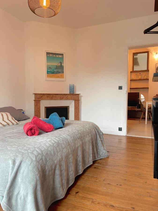 Appartement Charmant Centre Biarritz Exterior photo